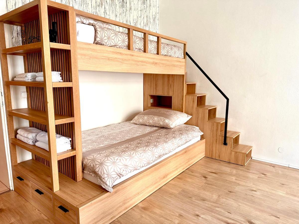 Cozy Apartment Elterleinplatz - Quiet & Close To Center Vienna Esterno foto